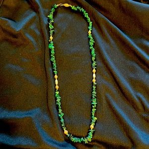 Beautiful Malachite Chip Necklace